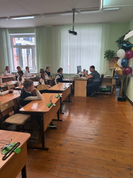 3 февраля у 5А класса прошел урок киберграмотности! .